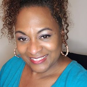 Meet your Posher, Katherine